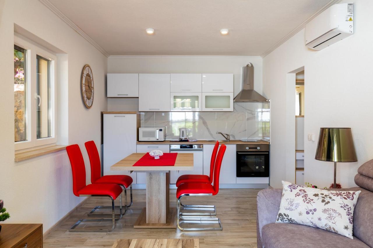 Apartment Pod Nespolom ตริสเตโน ภายนอก รูปภาพ