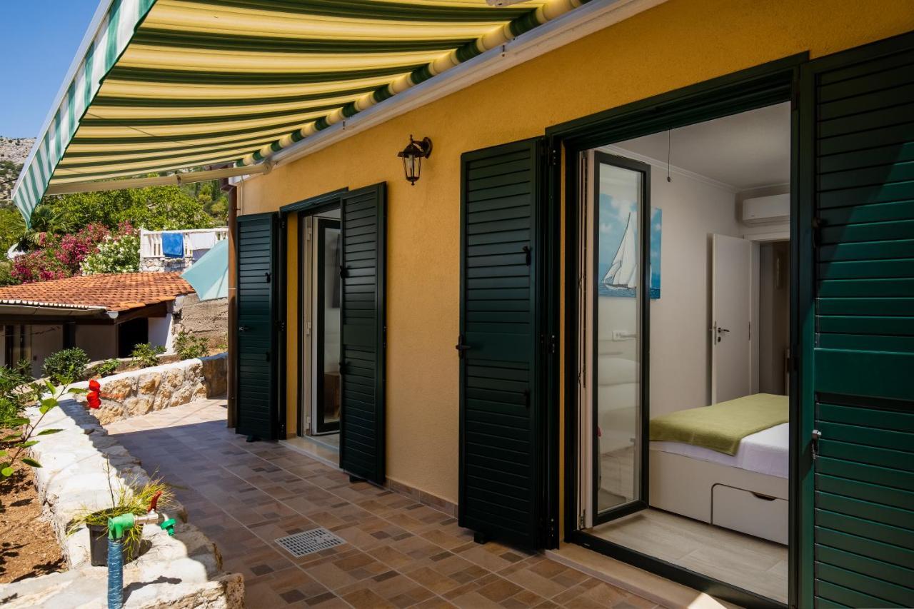 Apartment Pod Nespolom ตริสเตโน ภายนอก รูปภาพ